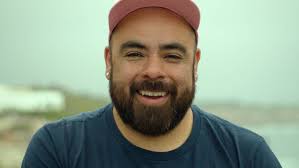 <strong>TOMAS.L</strong>